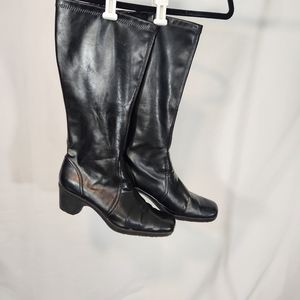 Aerosoles Black Seersawcker Zipped Boot  2” Heel size 12